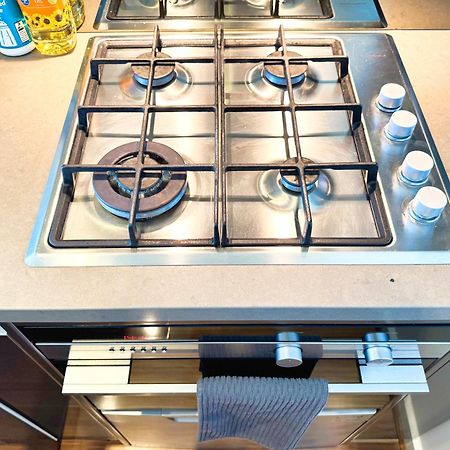 Amyra Residences At The Rowlands Apartments 애들레이드 외부 사진